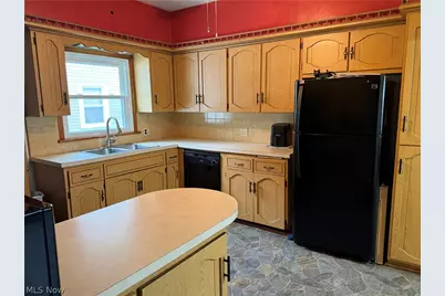 1040 W 18th Street, Lorain, OH 44052 - Photo 16