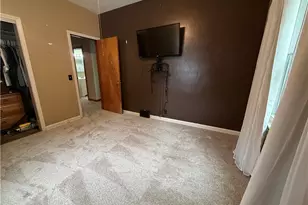 1040 W 18th St, Lorain, OH 44052 - Photo 34