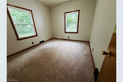1040 W 18th Street, Lorain, OH 44052 - Photo 26