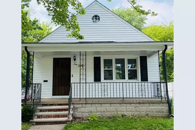 1040 W 18th Street, Lorain, OH 44052 - Photo 1
