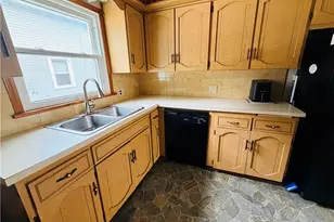 1040 W 18th St, Lorain, OH 44052 - Photo 14