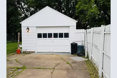 1040 W 18th Street, Lorain, OH 44052 - Photo 36