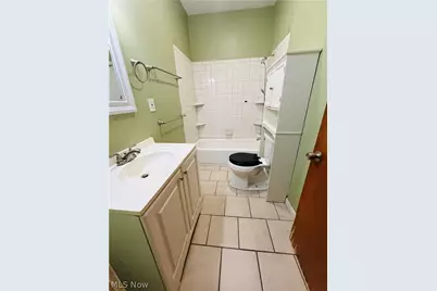 1040 W 18th Street, Lorain, OH 44052 - Photo 26