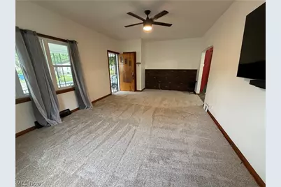 1040 W 18th Street, Lorain, OH 44052 - Photo 10