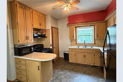 1040 W 18th Street, Lorain, OH 44052 - Photo 18