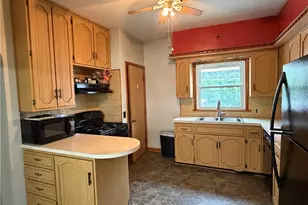 1040 W 18th St, Lorain, OH 44052 - Photo 18