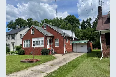 516 Parkcliff Avenue, Youngstown, OH 44511 - Photo 1