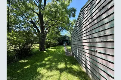 267 N Pleasant Street, Oberlin, OH 44074 - Photo 6
