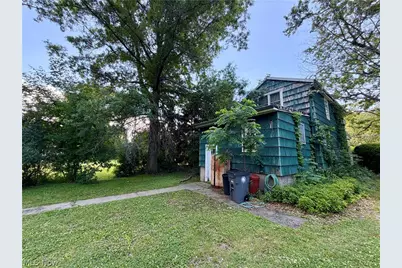 267 N Pleasant Street, Oberlin, OH 44074 - Photo 4
