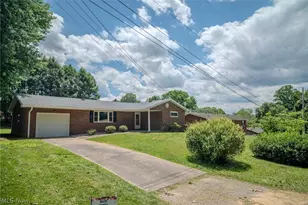 104 Randolph Rd, Marietta, OH 45750 - Photo 2