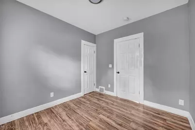 10103 Lamontier Avenue, Loveland, OH 44104 - Photo 16