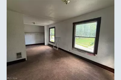 34 Montgomery, Youngstown, OH 44506 - Photo 8