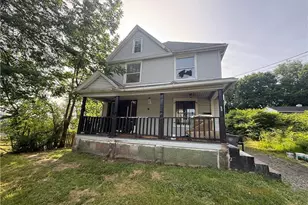 34 Montgomery, Youngstown, OH 44506 - Photo 2
