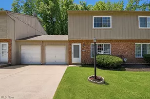 5240 Sable Ct, Mentor, OH 44060 - Photo 2