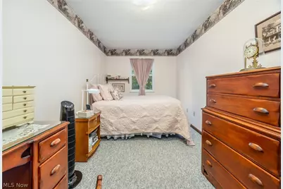 419 Williams Avenue, Williamstown, WV 26187 - Photo 36