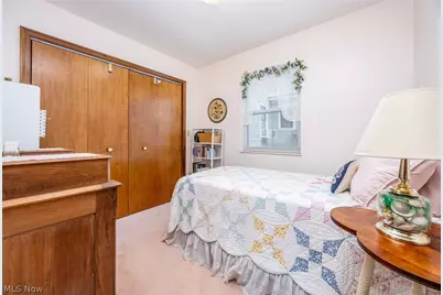 419 Williams Avenue, Williamstown, WV 26187 - Photo 34