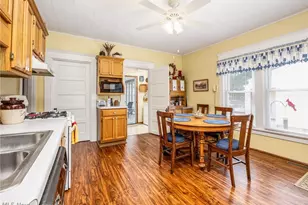 419 Williams Ave, Williamstown, WV 26187 - Photo 16