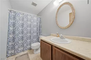 3949 Lake Run Blvd, Stow, OH 44224 - Photo 16