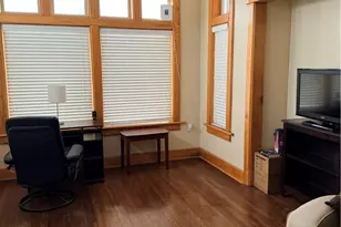 11433 Ashbury Ave, Loveland, OH 44106 - Photo 6