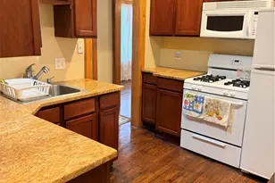 11433 Ashbury Ave, Loveland, OH 44106 - Photo 16