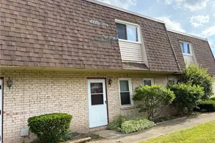 4245 Bennington Blvd, Brunswick, OH 44212 - Photo 2