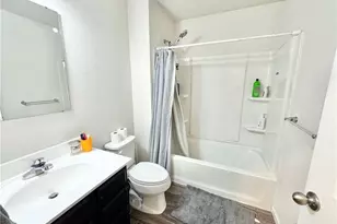 117 Fall Lake Ln, Amherst, OH 44001 - Photo 14