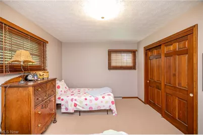 548 Squirrel Hill Drive, Youngstown, OH 44512 - Photo 14