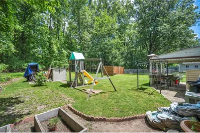 301 E 317th Street, Willowick, OH 44095 - Photo 26