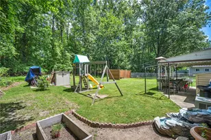 301 E 317th St, Willowick, OH 44095 - Photo 26