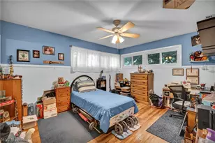 301 E 317th St, Willowick, OH 44095 - Photo 16