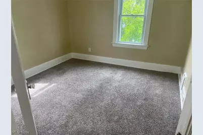 1118 W 8th Street, Lorain, OH 44052 - Photo 10