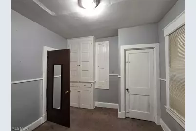 909 Bradshaw Avenue, East Liverpool, OH 43920 - Photo 8