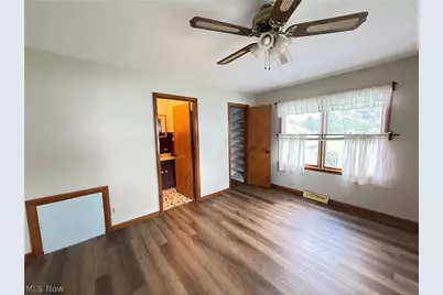 442 N Hambden Street, Chardon, OH 44024 - Photo 32