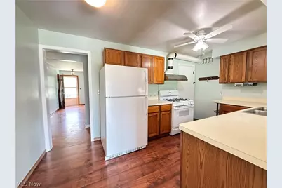442 N Hambden Street, Chardon, OH 44024 - Photo 14