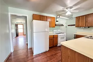 442 N Hambden St, Chardon, OH 44024 - Photo 14