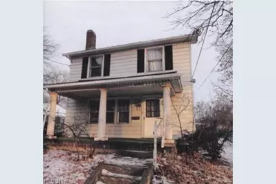 1822 Lincoln Way NW, Massillon, OH 44647 - Photo 1