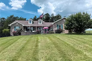 549 Boggy Holw Rd, Coolville, OH 45723 - Photo 2