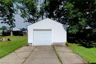 434 Winchester Ave, Youngstown, OH 44509 - Photo 4