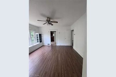 12337 Chesterfield Avenue, Loveland, OH 44108 - Photo 2