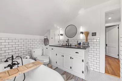 1052 Parkside Drive, Alliance, OH 44601 - Photo 26
