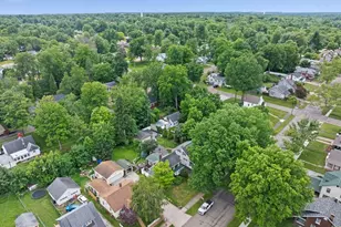 1052 Parkside Dr, Alliance, OH 44601 - Photo 46