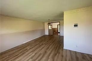 80 Kings Dr, Steubenville, OH 43952 - Photo 2