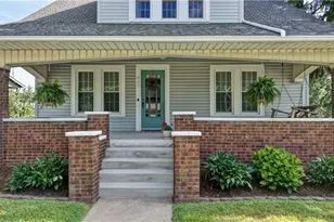 917 W Main St, Sugarcreek, OH 44681 - Photo 2
