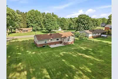 937 Pineview Avenue SE, North Canton, OH 44720 - Photo 38