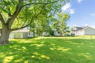 809 Easton St NE, Canton, OH 44721 - Photo 20