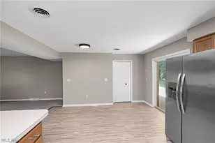 48903-48905 N Ridge Rd, Amherst, OH 44001 - Photo 10