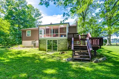 9921 Beech Street NE, Louisville, OH 44641 - Photo 8