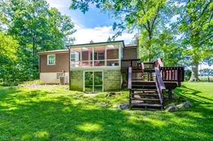 9921 Beech St NE, Louisville, OH 44641 - Photo 8