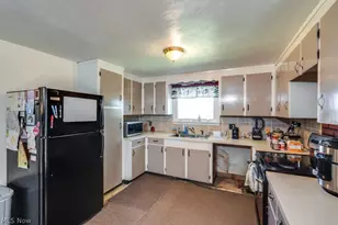 9921 Beech St NE, Louisville, OH 44641 - Photo 20