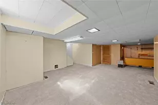 3270 Harris Rd, Grandview Heights, OH 44147 - Photo 36